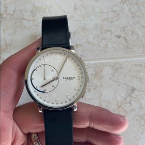Skagen watch smart Bluetooth